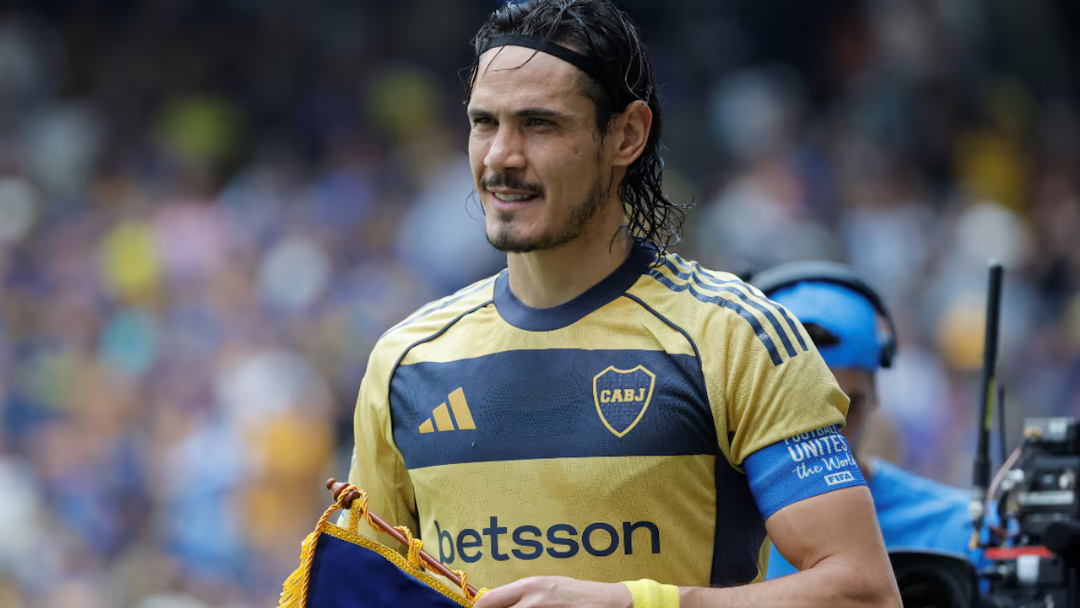 Edinson Cavani rescindió su contrato y dejó de ser jugador de Boca tras tres temporadas